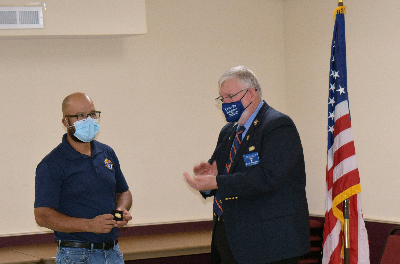 Past Grand Knight Eddie Williams awards Chancellor Freddie Garcia with the pin for his role in Council 6451 achieving the 2019 Star Counil Award.